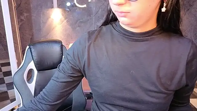 Sophie jones b online show from April 10, 2026, 12:23 pm