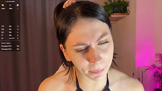 lunawho online show from February 9, 2026, 3:04 am