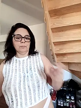 pulpeuse64 online show from March 16, 2026, 8:18 am