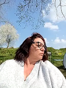 pulpeuse64 online show from March 23, 2026, 12:05 pm