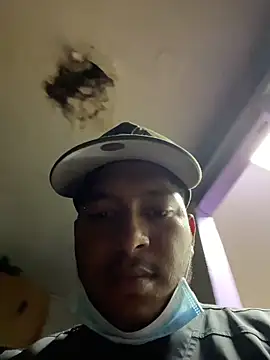 Snapshot of Danny_black11 chatting on March 4, 2026, 12:29 am Danny black11 online show from March 4, 2026, 12:29 am