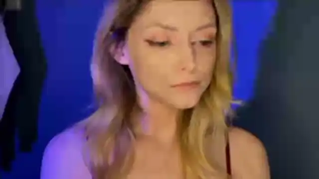 Leecey online show from February 13, 2026, 11:16 pm