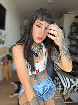 xsadtanas online show from April 12, 2026, 5:05 pm