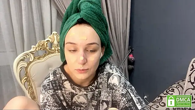 Sylynisem online show from March 2, 2026, 7:21 pm