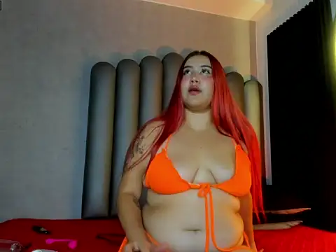 Miaa-Foxx online show from February 28, 2026, 10:53 pm