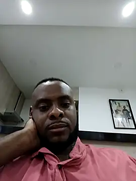 Tuverdugo12 online show from April 19, 2026, 11:29 pm