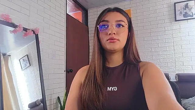 Catalu x online show from March 25, 2026, 5:34 pm