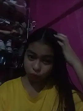 Snapshot of Heavens_night04 chatting on February 2, 2026, 9:41 am Heavens night04 online show from February 2, 2026, 9:41 am