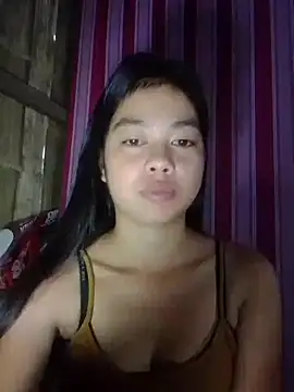 Snapshot of Heavens_night04 chatting on May 6, 2026, 10:25 pm Heavens night04 online show from May 6, 2026, 10:25 pm