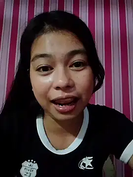 Snapshot of Heavens_night04 chatting on May 2, 2026, 1:55 am Heavens night04 online show from May 2, 2026, 1:55 am
