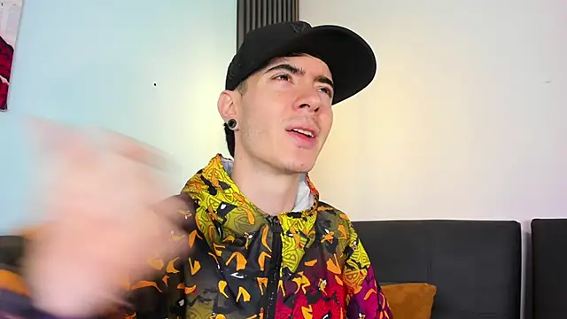 Snapshot of Lio_____ chatting on February 12, 2026, 4:23 am Lio online show from February 12, 2026, 4:23 am