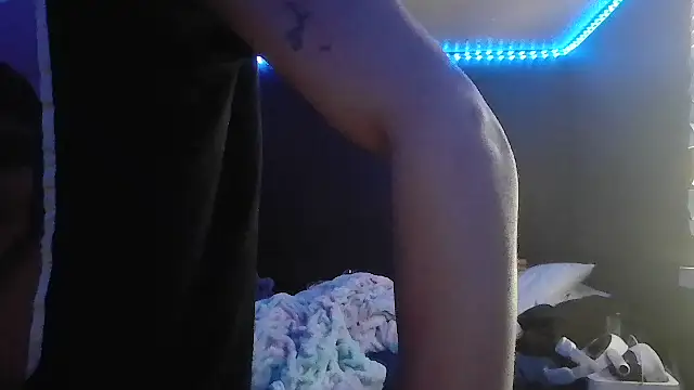 Snapshot of spooky425hd chatting on June 5, 2026, 2:34 pm spooky425hd online show from June 5, 2026, 2:34 pm