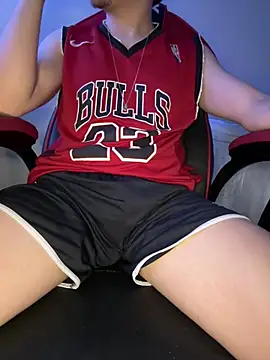 hungtwinkBR online show from March 5, 2026, 1:46 am