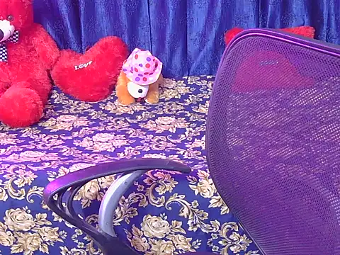 Snapshot of cute-manvii chatting on February 23, 2026, 5:52 am cute-manvii online show from February 23, 2026, 5:52 am