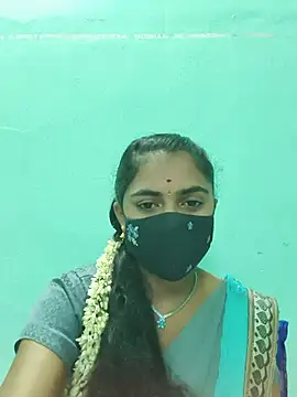 Snapshot of Tamil_Hot_Shana chatting on May 28, 2026, 5:26 am Tamil Hot Shana online show from May 28, 2026, 5:26 am