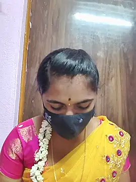 Snapshot of Tamil_Hot_Shana chatting on May 24, 2026, 4:40 pm Tamil Hot Shana online show from May 24, 2026, 4:40 pm