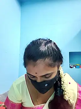 Tamil Hot Shana online show from April 19, 2026, 8:48 am