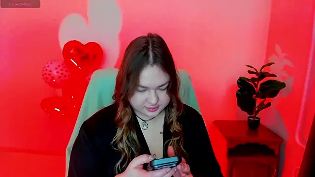 Snapshot of Sofiawetsweet chatting on February 11, 2026, 7:19 am Sofiawetsweet online show from February 11, 2026, 7:19 am