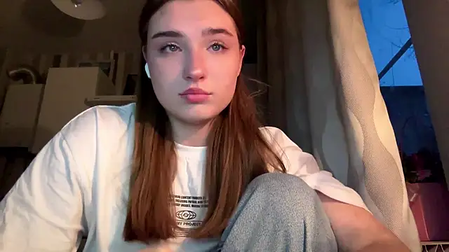 LissaBliss online show from March 16, 2026, 3:15 pm