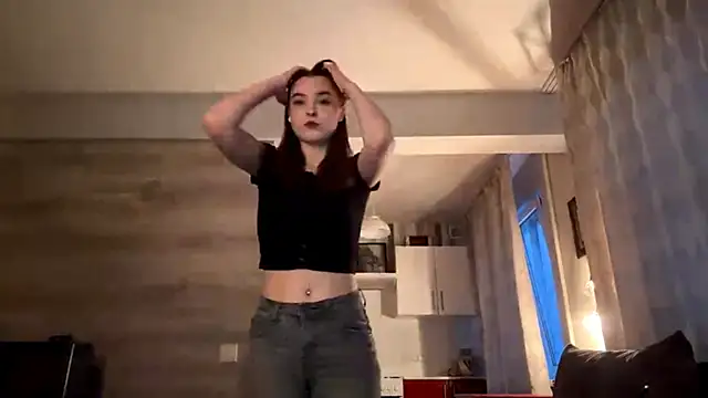 LissaBliss online show from February 17, 2026, 2:25 pm