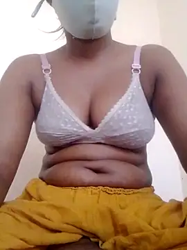 Toma7890 online show from February 25, 2026, 5:40 am