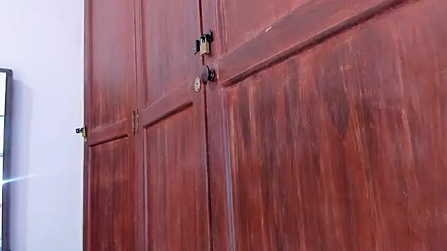 Sophiia88 online show from February 17, 2026, 12:02 pm