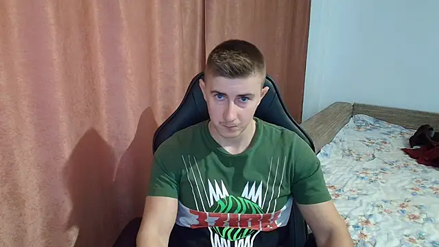 Snapshot of TodMusclePower9 chatting on March 3, 2026, 10:22 am TodMusclePower9 online show from March 3, 2026, 10:22 am