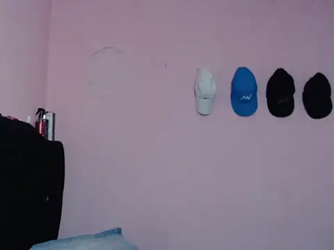 Snapshot of Cronos_Hot_8 chatting on February 13, 2026, 12:38 pm Cronos Hot 8 online show from February 13, 2026, 12:38 pm