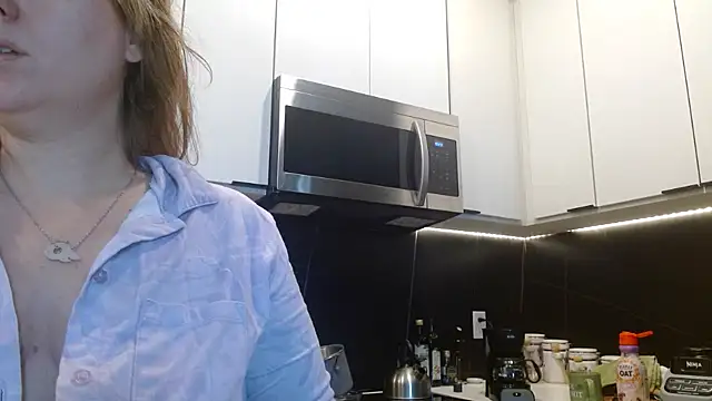 HazelSkyesChat online show from August 2, 2026, 3:31 pm