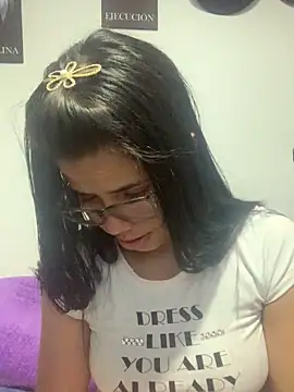 pamela smith33 online show from March 6, 2026, 10:49 pm