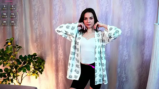 RoseliaLocatelli online show from February 11, 2026, 3:50 am