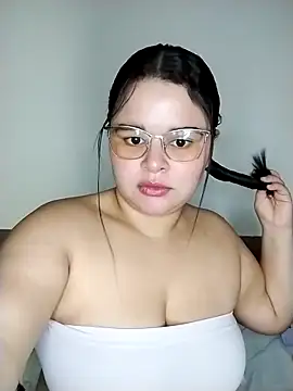 SamanthaStonee online show from March 24, 2026, 3:39 am