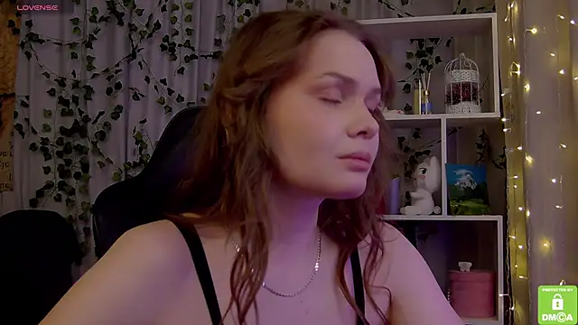 Snapshot of Kate_mermaid chatting on March 2, 2026, 1:39 am Kate mermaid online show from March 2, 2026, 1:39 am