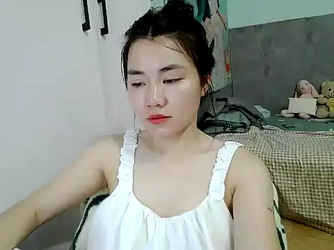 Amy8386 online show from April 8, 2026, 8:05 am