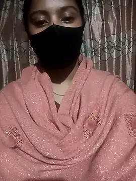 Snapshot of Queen_Liza05 chatting on February 1, 2026, 2:59 pm Queen Liza05 online show from February 1, 2026, 2:59 pm