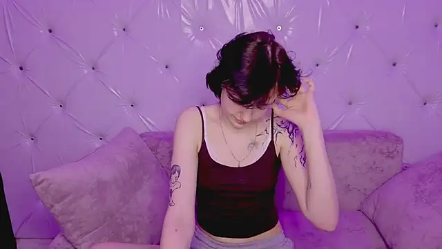 Snapshot of Svenaa_Kopnie chatting on February 24, 2026, 10:49 am Svenaa Kopnie online show from February 24, 2026, 10:49 am