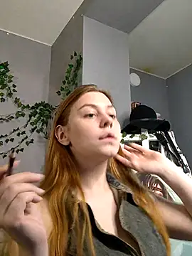 Snapshot of Mira-Werner chatting on June 2, 2026, 3:17 am Mira-Werner online show from June 2, 2026, 3:17 am