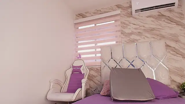 Snapshot of ivanna_vg chatting on July 2, 2026, 7:20 pm ivanna vg online show from July 2, 2026, 7:20 pm