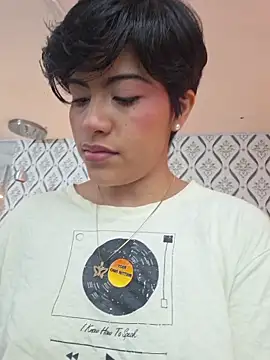 Eva Monroes online show from March 23, 2026, 4:34 am