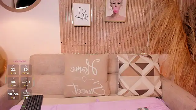 Sally Dvine online show from March 25, 2026, 7:57 pm