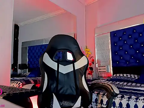 Ciara HotTs online show from March 15, 2026, 11:28 am