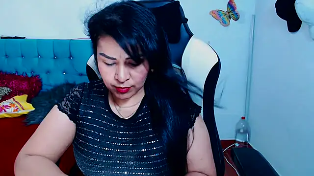 hotsweet-69 online show from March 18, 2026, 5:10 am