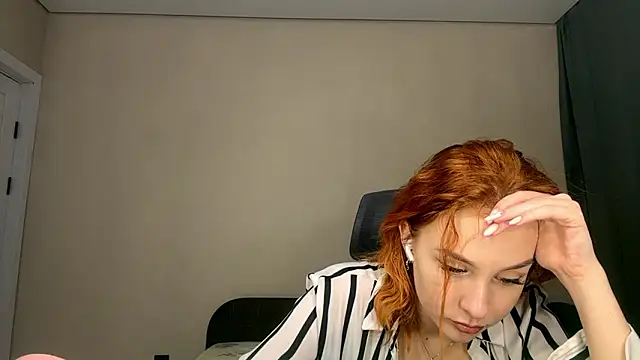 LuxuryRita online show from February 7, 2026, 3:42 pm