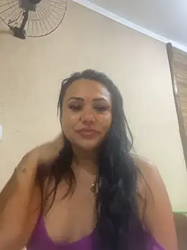 Snapshot of Deyseprado35 chatting on March 20, 2026, 1:39 am Deyseprado35 online show from March 20, 2026, 1:39 am