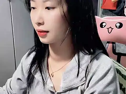 Snapshot of Linne6789 chatting on March 3, 2026, 3:08 pm Linne6789 online show from March 3, 2026, 3:08 pm