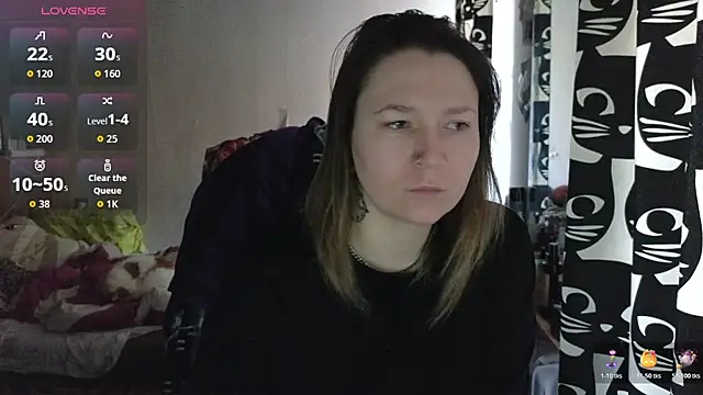 Snapshot of Ozalin_ chatting on February 6, 2026, 12:45 pm Ozalin online show from February 6, 2026, 12:45 pm