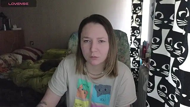 Snapshot of Ozalin_ chatting on February 17, 2026, 11:51 am Ozalin online show from February 17, 2026, 11:51 am