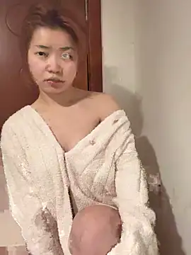 Snapshot of Rabbit-15 chatting on February 11, 2026, 2:39 pm Rabbit-15 online show from February 11, 2026, 2:39 pm