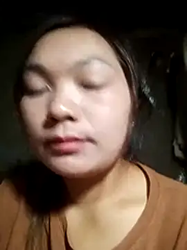 cute-hiphop online show from April 7, 2026, 2:24 am