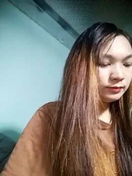 cute-hiphop online show from March 25, 2026, 2:01 am